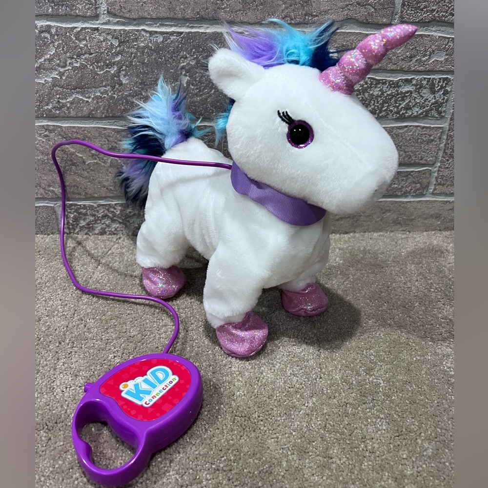 EUC! Kid Connection Brand Walking Pet Rainbow Unicorn with Remote Control Leash